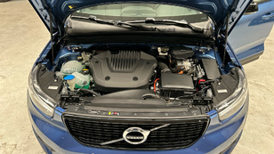 Volvo XC40 T4 Twin Recharge R-Design Expression Auto 155 kW (211 CV) - 39 Volvo XC40 T4 Ocasión 155 KW (211CV) - 39