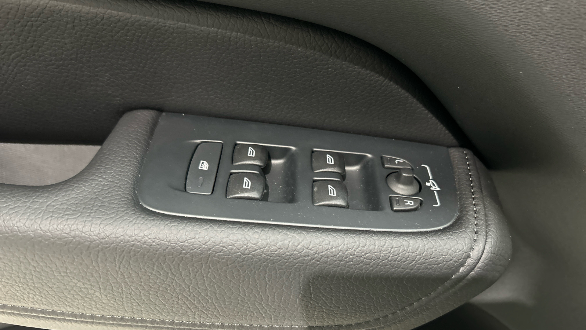 Volvo XC60 segunda mano 54765991 - 33