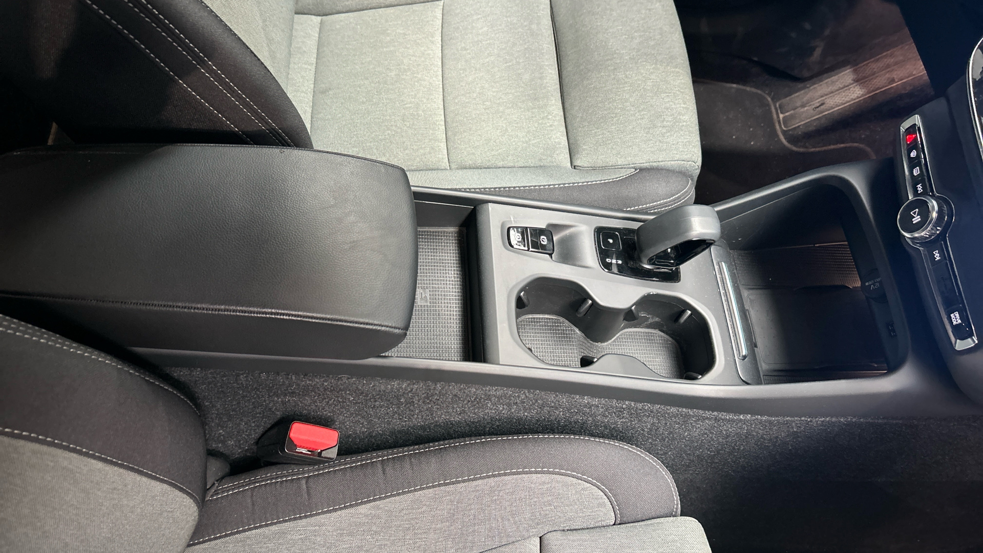 Volvo XC40 segunda mano 54766162 - 23