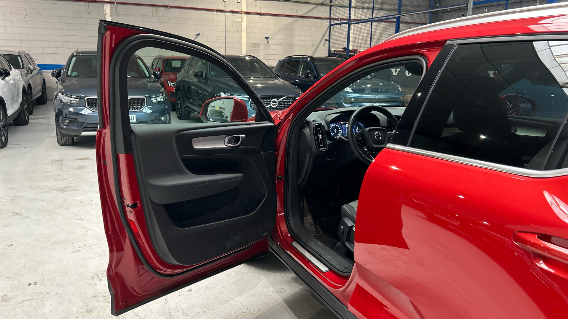 Volvo XC40 segunda mano 54766162 - 38