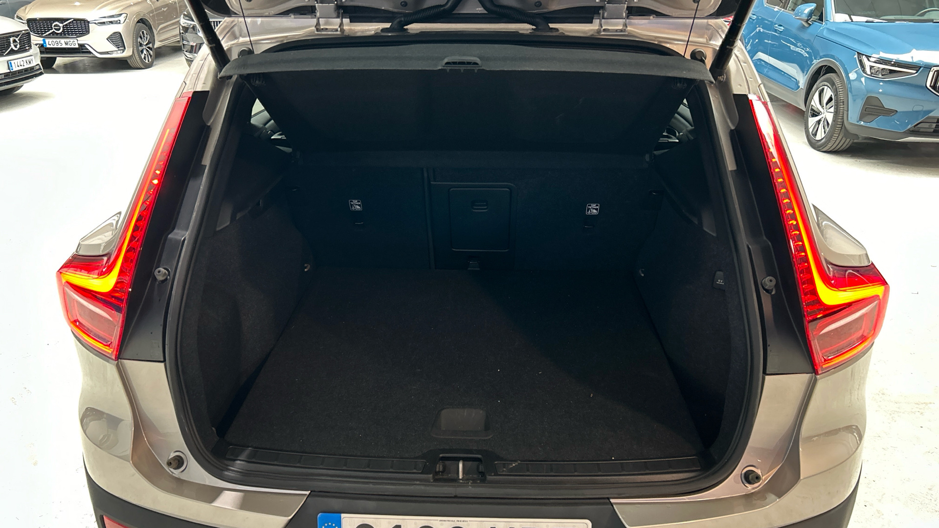 Volvo XC40 segunda mano 54766165 - 11