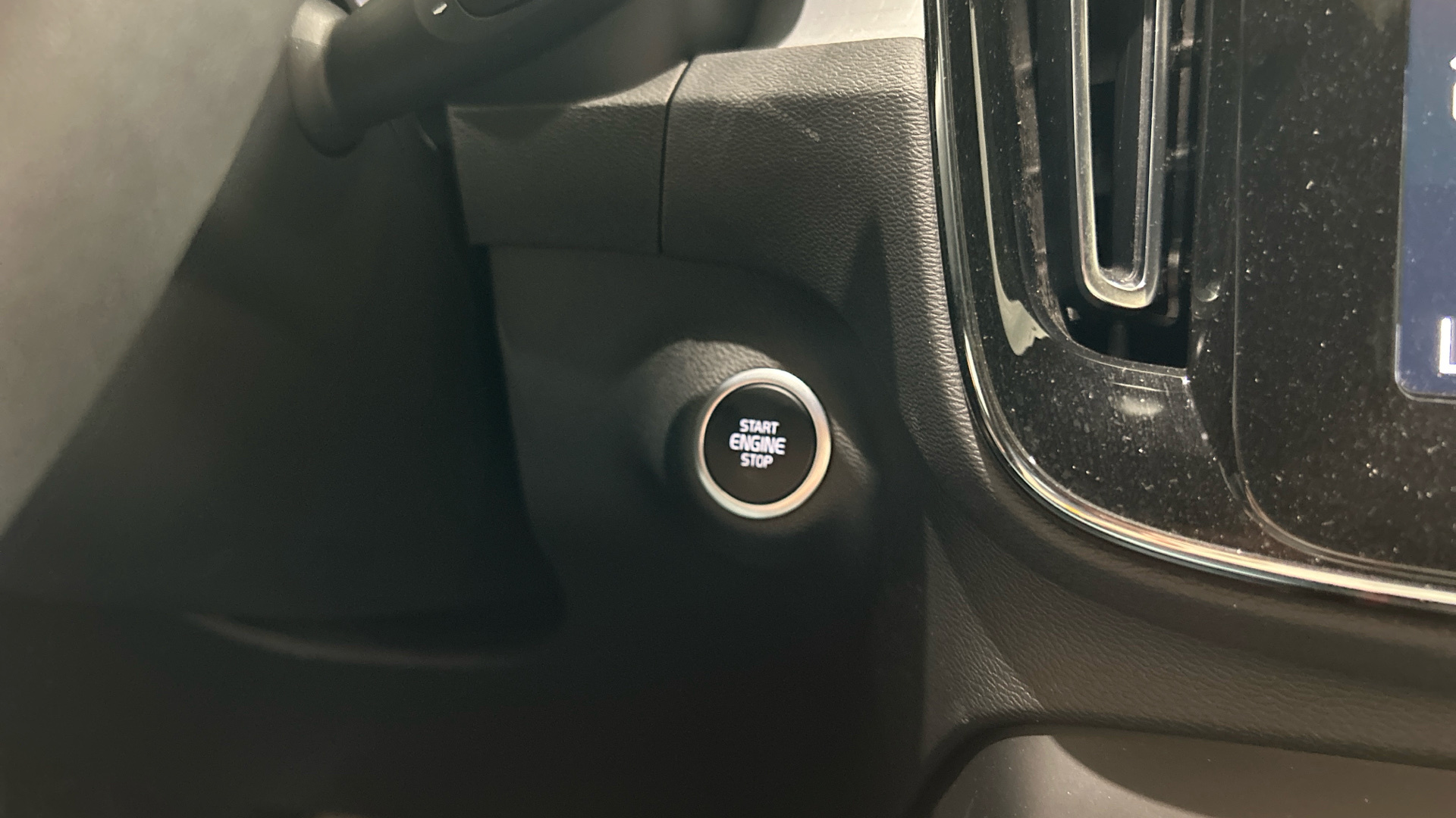 Volvo XC40 segunda mano 54766165 - 23