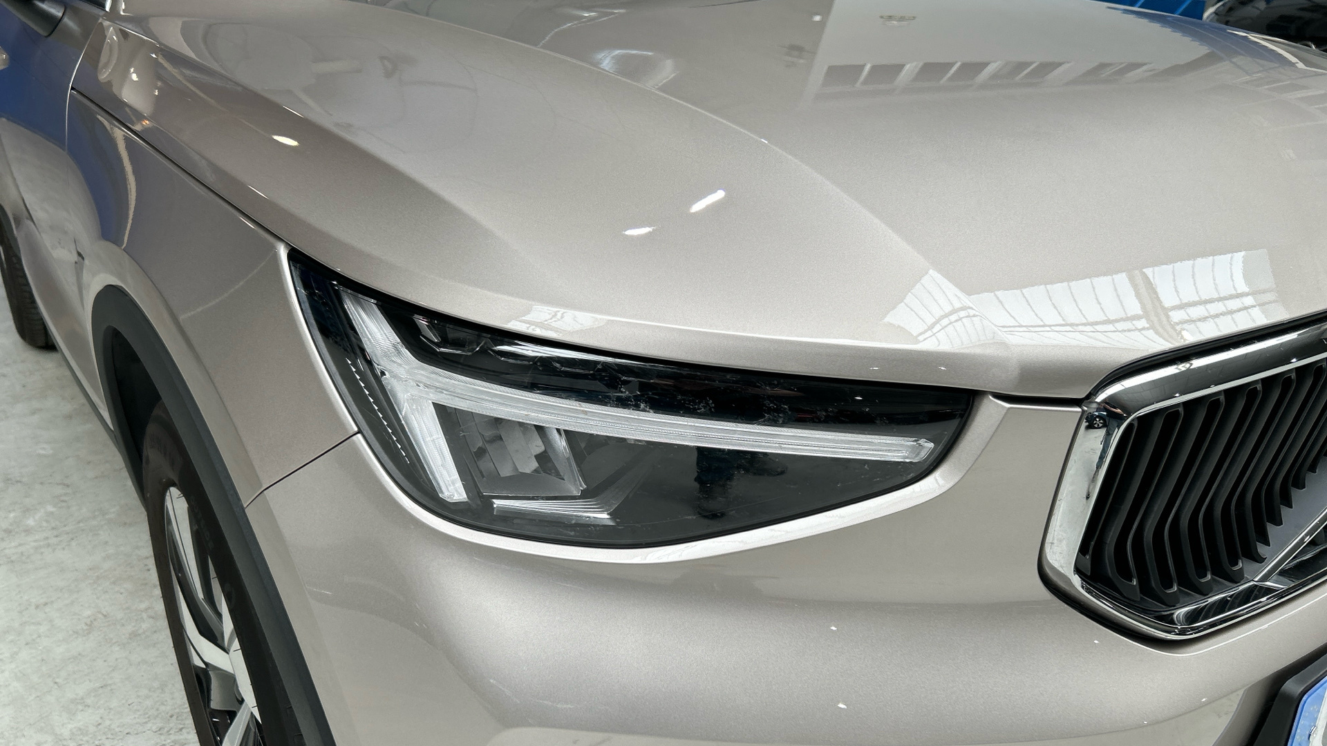 Volvo XC40 segunda mano 54766165 - 29