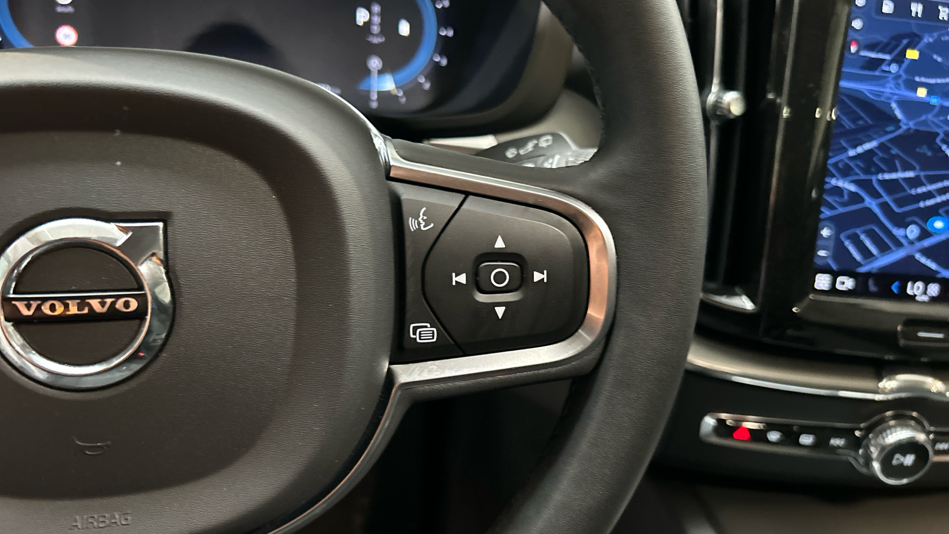 Volvo XC60 segunda mano 54766216 - 40