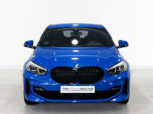 Fotos de BMW Serie 1 118d color Azul. Año 2023. 110KW(150CV). Diésel. En concesionario Engasa S.A. de Valencia