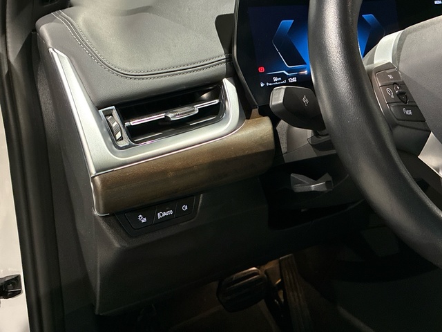 BMW Serie 2 218d Active Tourer color Blanco. Año 2024. 110KW(150CV). Diésel. En concesionario BMW Marcos Automoción de Valencia