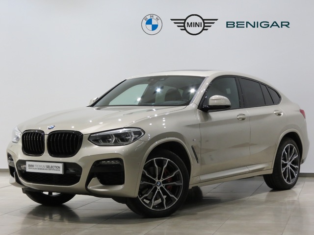 BMW X4 xDrive20d color Beige. Año 2021. 140KW(190CV). Diésel. En concesionario GANDIA Automoviles Fersan, S.A. de Valencia