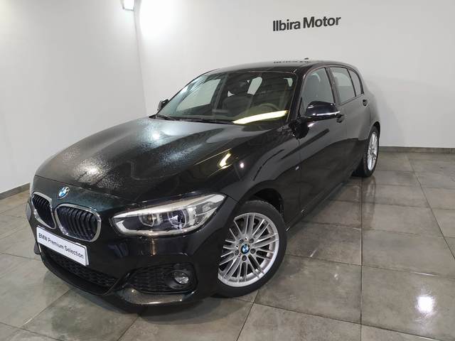 BMW Serie 1 118i color Negro. Año 2019. 100KW(136CV). Gasolina. En concesionario Ilbira Motor | Granada de Granada