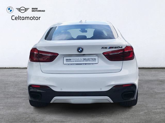 BMW X6 xDrive M50d color Blanco. Año 2018. 280KW(381CV). Diésel. En concesionario Celtamotor Vigo  de Pontevedra