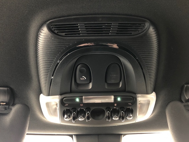 fotoG 17 del MINI MINI 5 Puertas Cooper 100 kW (136 CV) 136cv Gasolina del 2023 en Madrid