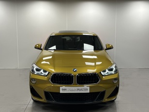 Fotos de BMW X2 sDrive18d color Oro. Año 2020. 110KW(150CV). Diésel. En concesionario Maberauto de Castellón