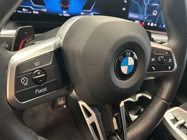 BMW X2 sDrive18d color Negro. Año 2024. 110KW(150CV). Diésel. En concesionario GANDIA Automoviles Fersan, S.A. de Valencia