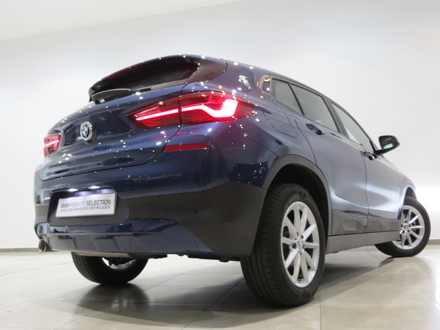 BMW X2 sDrive16d color Azul. Año 2021. 85KW(116CV). Diésel. En concesionario GANDIA Automoviles Fersan, S.A. de Valencia