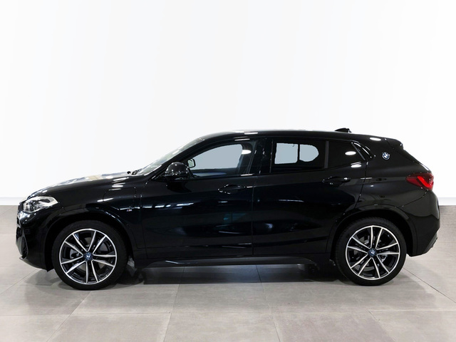 BMW X2 xDrive25e color Negro. Año 2023. 162KW(220CV). Híbrido Electro/Gasolina. En concesionario Engasa S.A. de Valencia