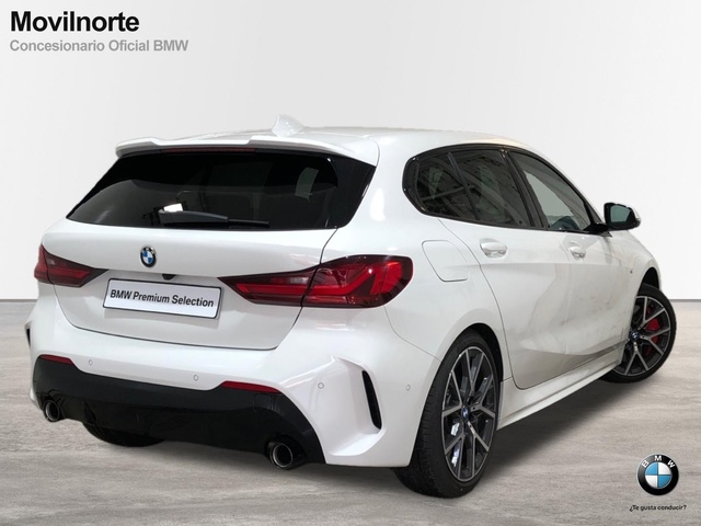 BMW Serie 1 118d color Blanco. Año 2023. 110KW(150CV). Diésel. En concesionario Movilnorte El Plantio de Madrid