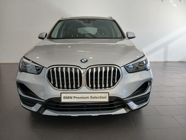 BMW X1 xDrive25e color Gris Plata. Año 2021. 162KW(220CV). Híbrido Electro/Gasolina. En concesionario Adler Motor S.L. TOLEDO de Toledo