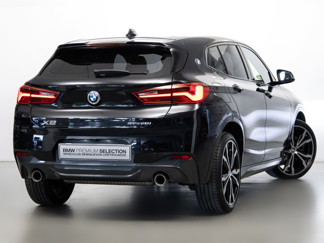 BMW X2 sDrive20i color Negro. Año 2018. 141KW(192CV). Gasolina. En concesionario Fuenteolid de Valladolid