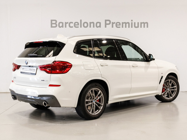 BMW X3 xDrive30i color Blanco. Año 2021. 185KW(252CV). Gasolina. En concesionario Barcelona Premium -- GRAN VIA de Barcelona