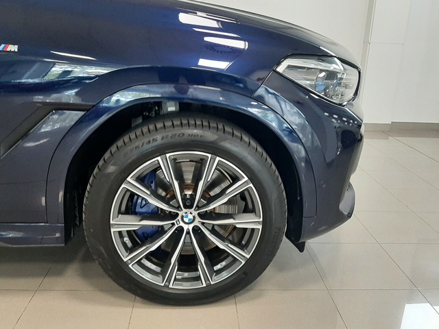 BMW X6 xDrive40d color Azul. Año 2021. 250KW(340CV). Diésel. En concesionario Automoviles Bertolin, S.L. de Valencia