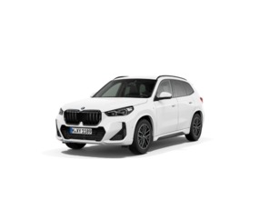 Fotos de BMW X1 sDrive18d color Blanco. Año 2024. 110KW(150CV). Diésel. En concesionario Amiocar S.A. de Coruña