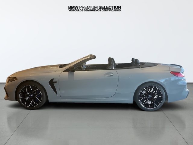 BMW M M8 Cabrio color Gris. Año 2023. 460KW(625CV). Gasolina. En concesionario Automotor Premium Viso - Málaga de Málaga