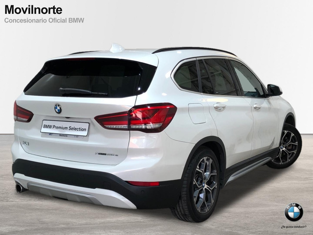 BMW X1 xDrive25e color Blanco. Año 2020. 162KW(220CV). Híbrido Electro/Gasolina. En concesionario Movilnorte El Plantio de Madrid