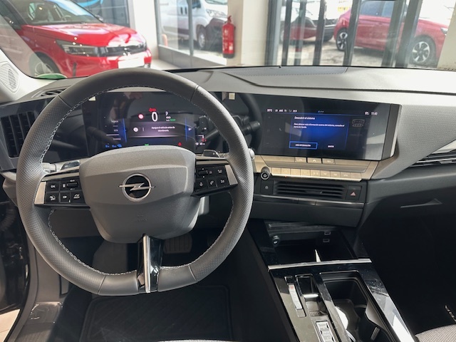 Opel Astra 1.6T PHEV Elegance Auto 133 kW (181 CV)