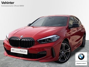 Fotos de BMW Serie 1 118d color Rojo. Año 2023. 110KW(150CV). Diésel. En concesionario Vehinter Getafe de Madrid