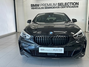 Fotos de BMW Serie 1 118d color Negro. Año 2023. 110KW(150CV). Diésel. En concesionario Lurauto - Gipuzkoa de Guipuzcoa