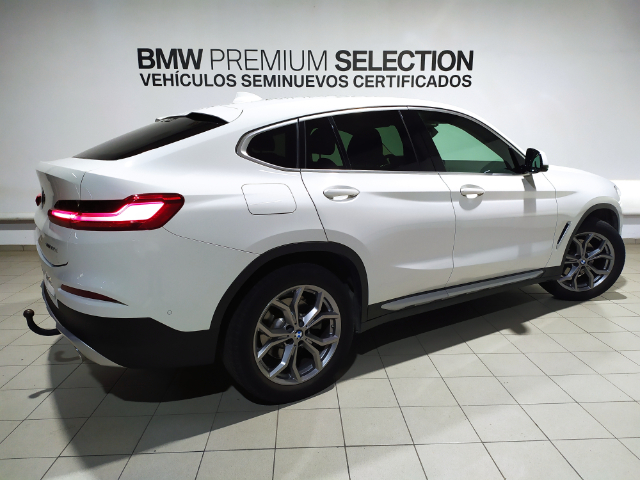 BMW X4 xDrive20d color Blanco. Año 2020. 140KW(190CV). Diésel. En concesionario Hispamovil, Orihuela de Alicante