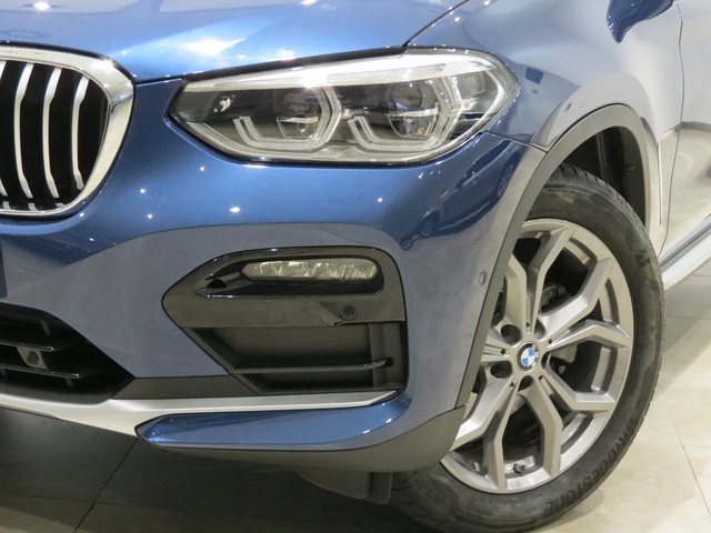 BMW X4 xDrive20d color Azul. Año 2020. 140KW(190CV). Diésel. En concesionario GANDIA Automoviles Fersan, S.A. de Valencia