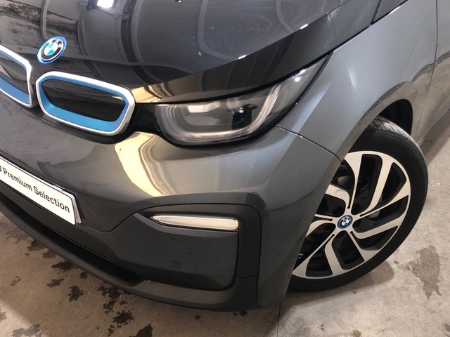 BMW i3 120Ah color Gris. Año 2020. 125KW(170CV). Eléctrico. En concesionario Movilnorte El Carralero de Madrid