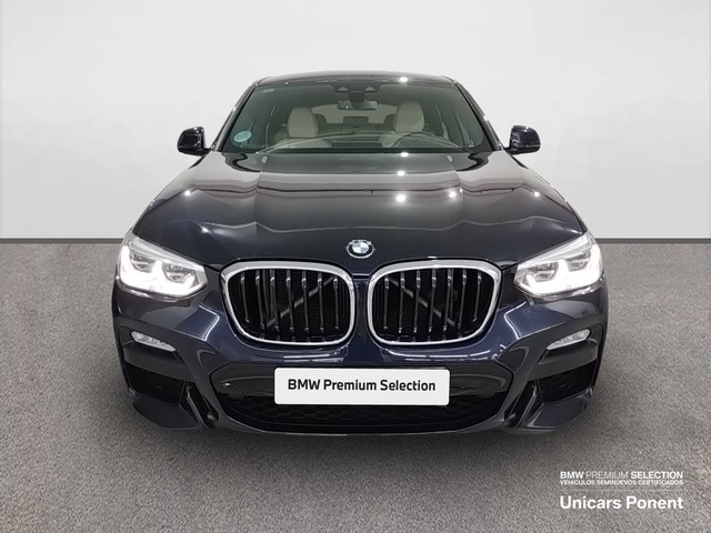 BMW X4 xDrive30d color Negro. Año 2019. 195KW(265CV). Diésel. En concesionario Unicars de Lleida