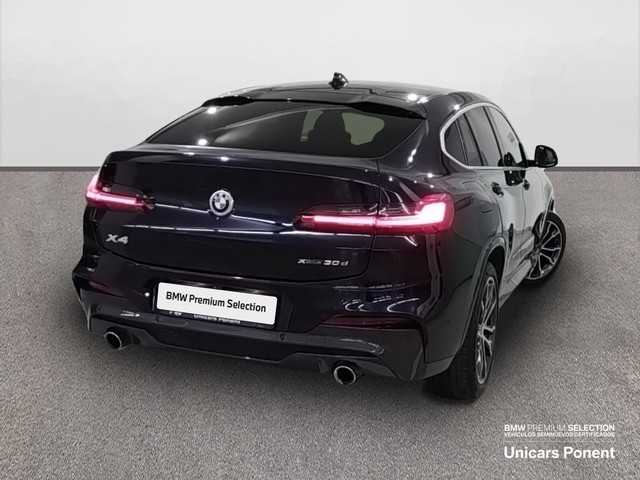 BMW X4 xDrive30d color Negro. Año 2019. 195KW(265CV). Diésel. En concesionario Unicars de Lleida