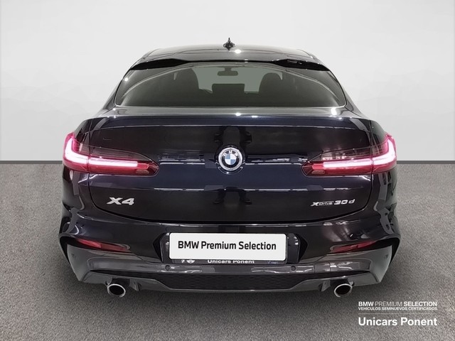 BMW X4 xDrive30d color Negro. Año 2019. 195KW(265CV). Diésel. En concesionario Unicars de Lleida