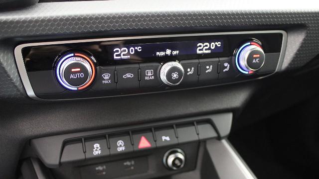 Audi A1 Sportback Adrenalin Black edition 30 TFSI 81 kW (110 CV) S tronic