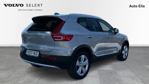 Volvo XC40 T2 Core Auto 95 kW (129 CV) - 6 Volvo XC40 T2 Ocasión 95 KW (129CV) - 6
