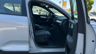 Volvo XC40 T2 Core Auto 95 kW (129 CV) - 7 Volvo XC40 T2 Ocasión 95 KW (129CV) - 7