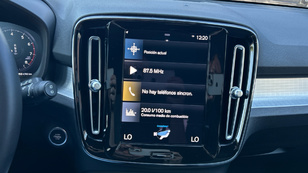 Volvo XC40 T2 Core Auto 95 kW (129 CV) - 25 Volvo XC40 T2 Ocasión 95 KW (129CV) - 25