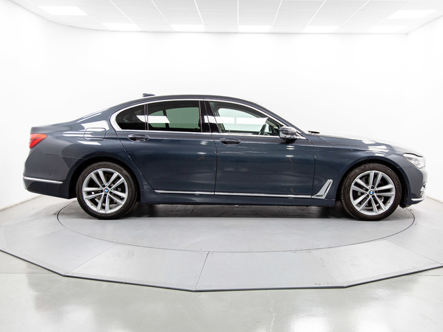 BMW Serie 7 730d color Gris. Año 2015. 195KW(265CV). Diésel. En concesionario Movil Begar Petrer de Alicante