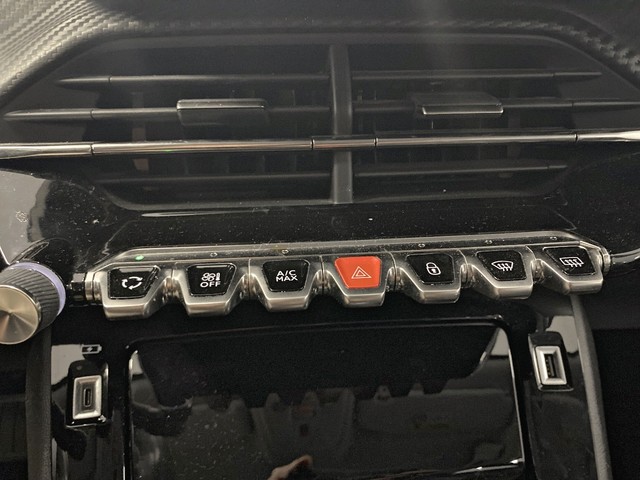 Peugeot 2008 PureTech 130 S&S Allure EAT8 96 kW (130 CV)