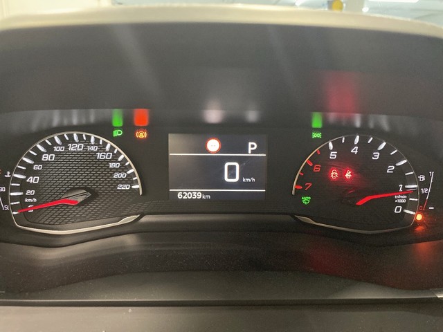 Peugeot 2008 PureTech 130 S&S Allure EAT8 96 kW (130 CV)