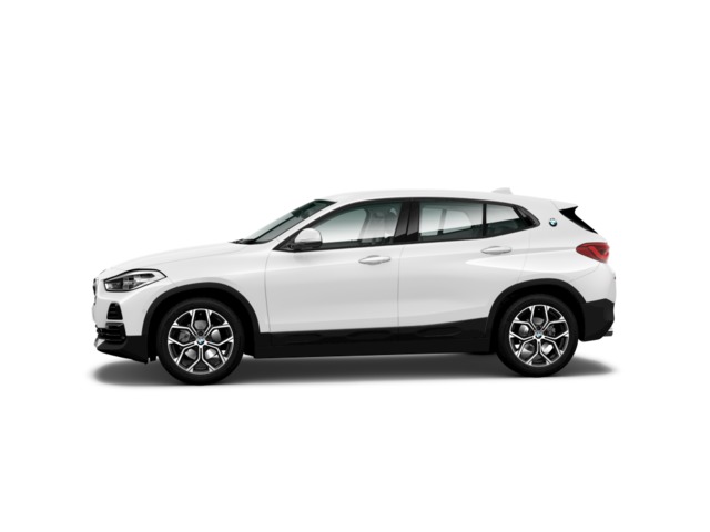 BMW X2 sDrive18d color Blanco. Año 2022. 110KW(150CV). Diésel. En concesionario Celtamotor Vigo  de Pontevedra