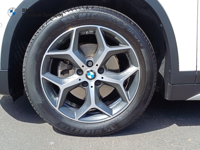 BMW X1 sDrive18i color Blanco. Año 2020. 103KW(140CV). Gasolina. En concesionario Marmotor de Las Palmas