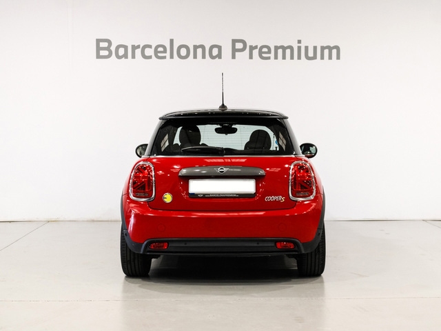 fotoG 4 del MINI MINI 3 Puertas Cooper SE 135 kW (184 CV) 184cv Eléctrico del 2020 en Barcelona