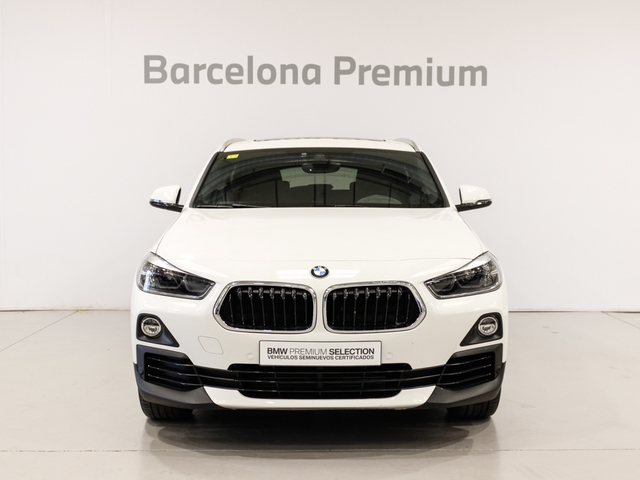 BMW X2 sDrive20i color Blanco. Año 2020. 141KW(192CV). Gasolina. En concesionario Barcelona Premium -- GRAN VIA de Barcelona