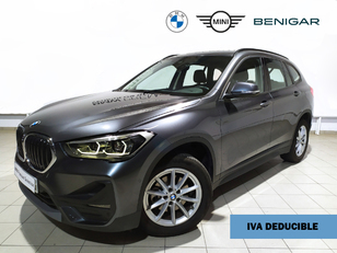 Fotos de BMW X1 sDrive18d color Gris. Año 2020. 110KW(150CV). Diésel. En concesionario Hispamovil Elche de Alicante