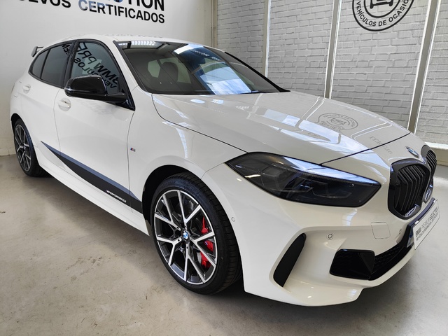 BMW Serie 1 128ti color Blanco. Año 2023. 195KW(265CV). Gasolina. En concesionario Lurauto - Gipuzkoa de Guipuzcoa