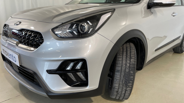 Kia Niro 1.6 GDi HEV Híbrido - 16