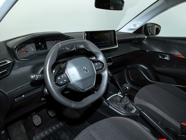 Peugeot 208 PureTech 100